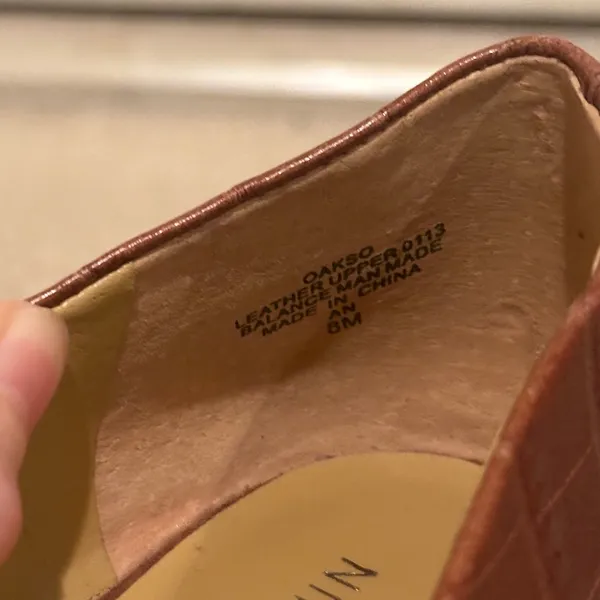 Nine West Croc-Embossed Brown Heels - Image 4