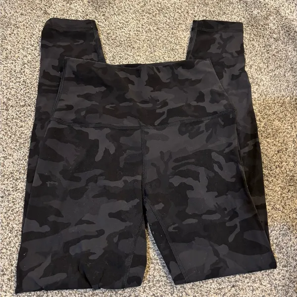 Lululemon Camo Align Leggings - Image 2