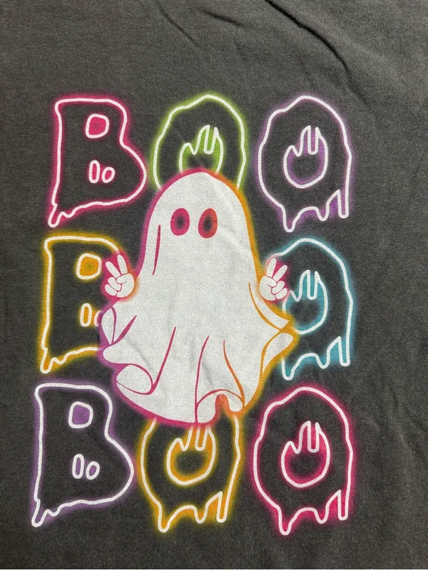 Comfort Colors Pepper Tee with Neon Ghost Graphic - Image 4