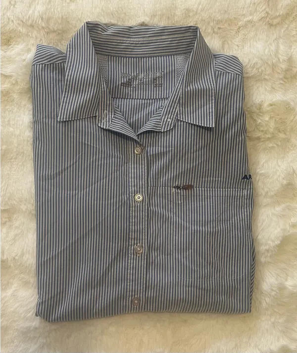 Women’s Ariat Ventek Button Down Shirt - Image 2