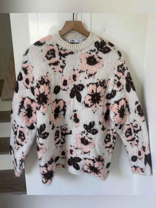 Zara Floral Print Jacquard Knit Chunky Sweater - Image 2
