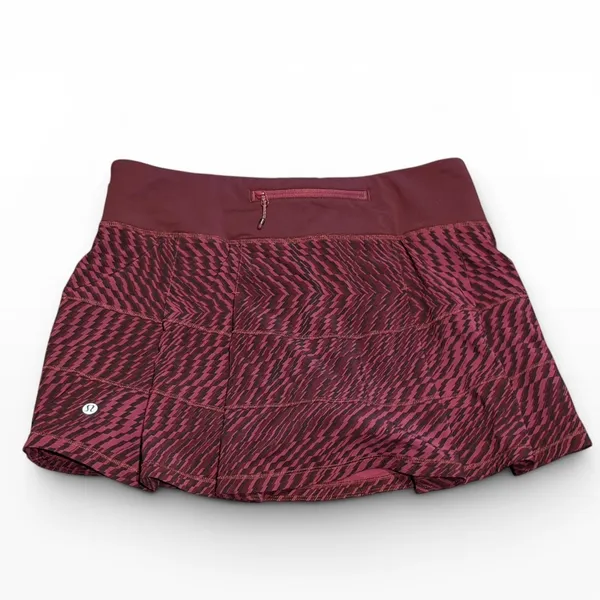 Lululemon Pace Rival Skirt Red Grape Black‎ Pleated Tennis Athletic Skort Size 6 - Image 2