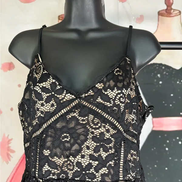 NSR Black Lace A-Line Midi Dress L - Image 4
