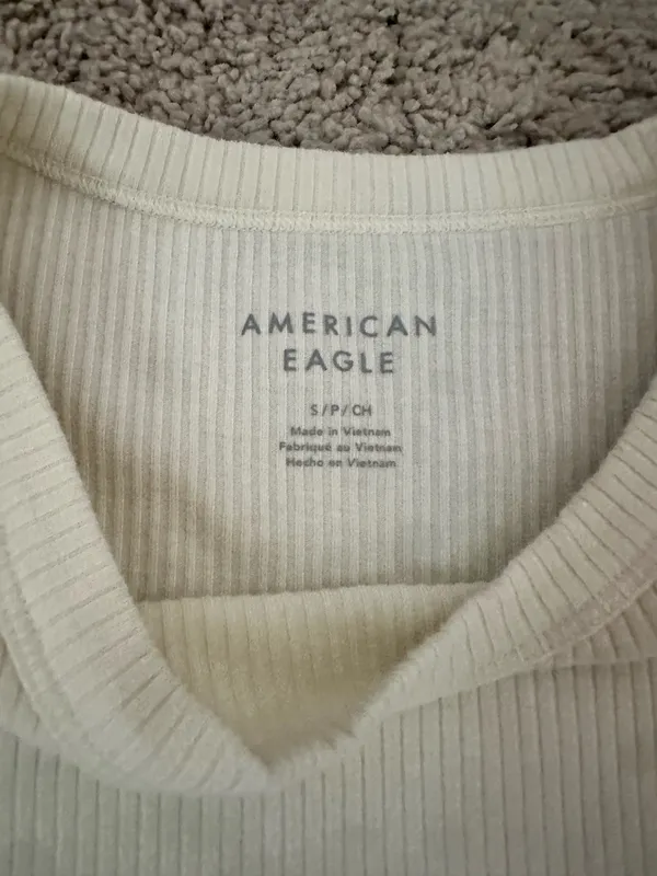 American eagle shirt butter yellow  - Image 3