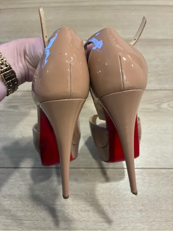 Christian Louboutin Jilopa Patent Leather Nude Stiletto Heel Size 36.5/6.5 FLAW - Image 6