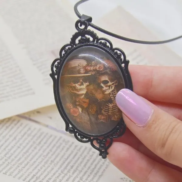 Skeleton Gothic Cameo Necklace Black - Image 2