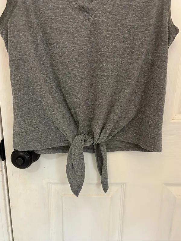 Socialite V-Neck Tie Front Tank Top in Grey - Image 3