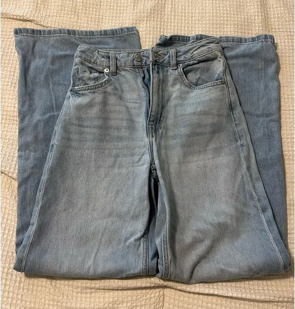 H&M Wide-Leg Jeans High-Waisted - Image 2