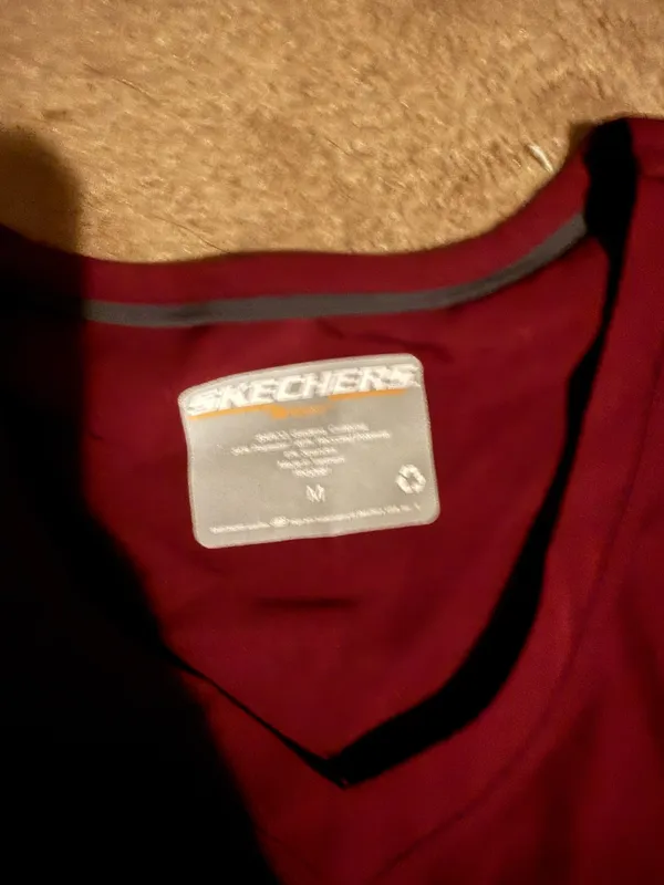 Sketcher scrub set Red Size top - Image 2