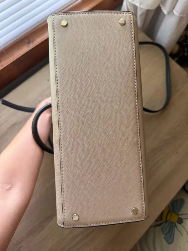 Kate Spade Purse - Image 5