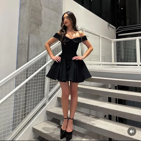 House of CB‎ 'Elida' black off shoulder mini dress NWOT size XS - Image 13