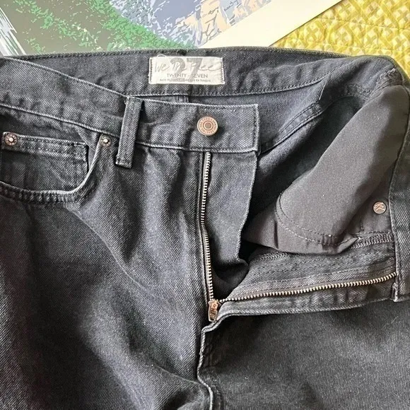 We The Free Free People Distressed High Rise Straight Leg Jeans Black Size‎ 27 - Image 4