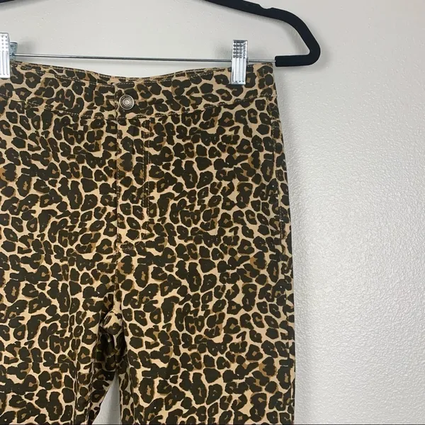 WE The‎ Free Belle Animal Print Cropped Skinny Jeans Sz 26 Leopard - Image 8