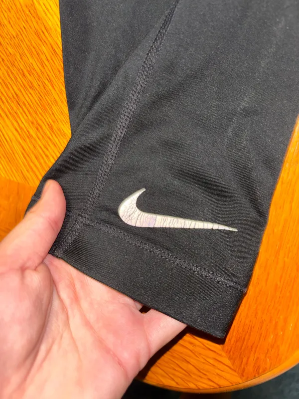 Nike Pro Cropped Black Leggings - Image 2