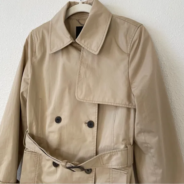 Banana Republic Essential Trench Coat Golden Beige Size Small Water Resistant - Image 3