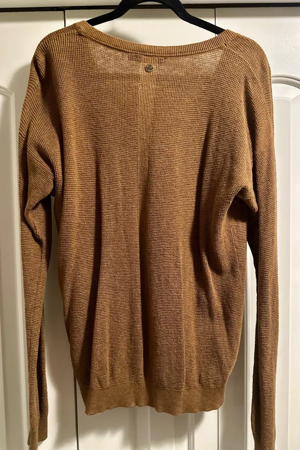 prAna Women’s Long Sleeve Golden V-neck Sweater Size XL - Image 4
