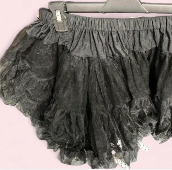 Leg Avenue Ruffle Mini Skirt - Image 2