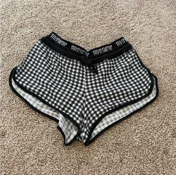 PINK - Victoria's Secret shorts - Image 2