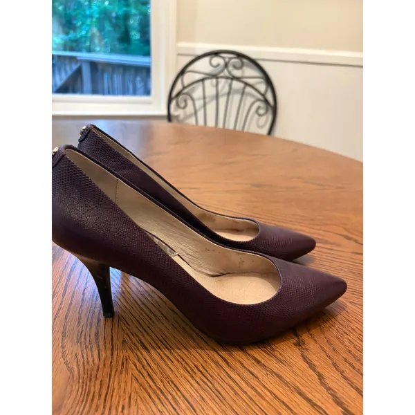 Michael Michael Kors Plum Lizard Embossed Pointed Toe Pumps Purple Heels 7.5M‎ - Image 6