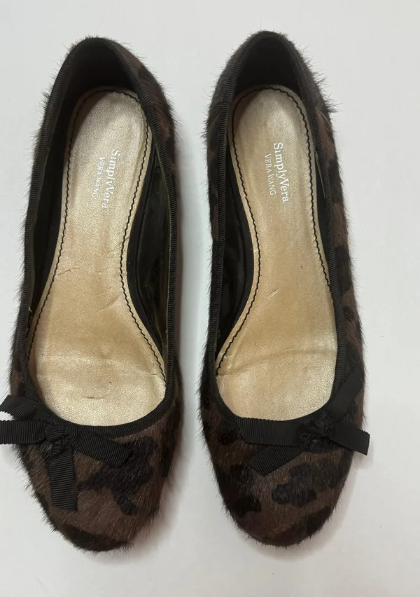 Ganauche Leopard Flats Size 9M - Image 3