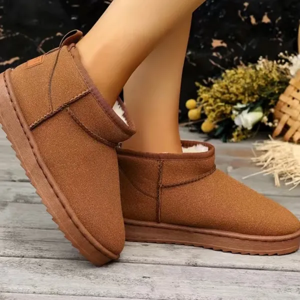 Designer Shoe Warehouse Women’s Size 9 The Classic Mini Brown Boots Ankle Chelsea Winter Boots NEW - Image 3