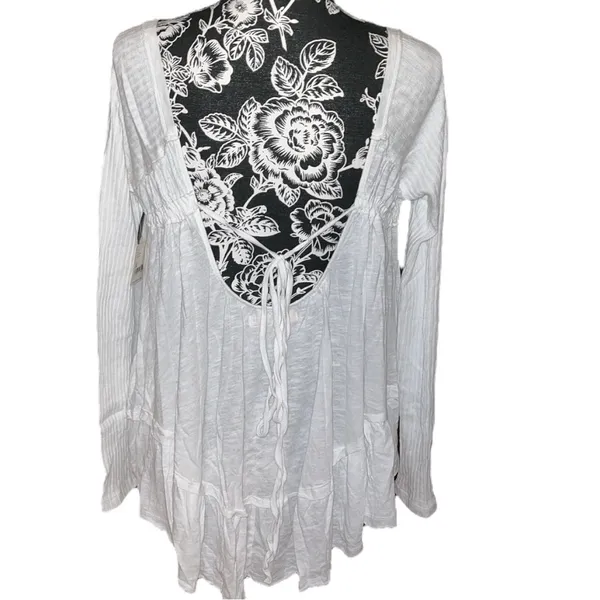 Free People Sundae Long Sleeve Tee Size M - Image 4