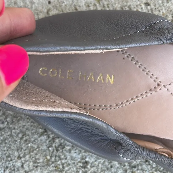 Cole Haan Gray Elsie Logo Ballet II Flats Patent Size 9B - Image 4