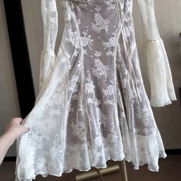 HOUSE OF CB Analissa Long Sleeve Lace Minidress In Cream XS - Image 4