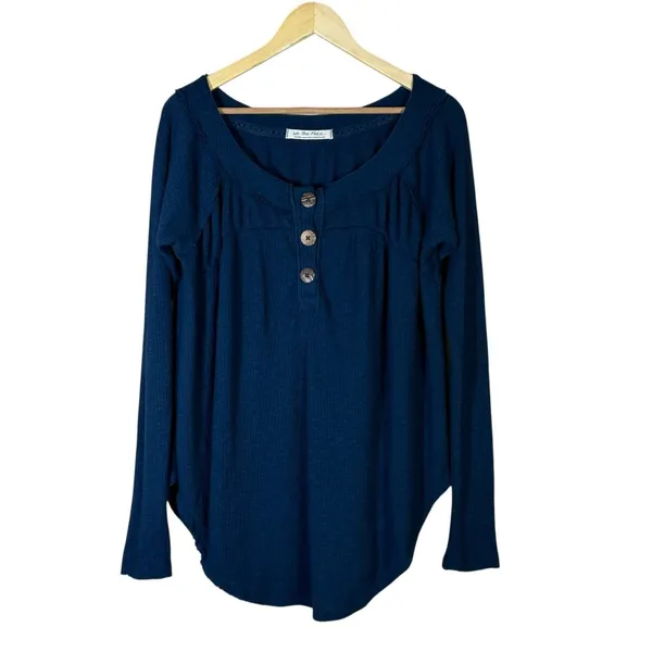 We The Free Must Have Thermal Top Blue Waffle Knit Henley Slouchy Boho Size M - Image 2