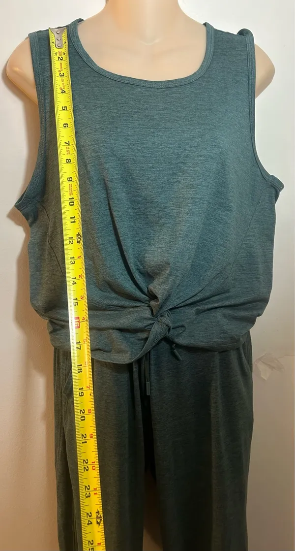 90 Degrees by Reflex A versatile athleisure set. Size: L. $30. - Image 4