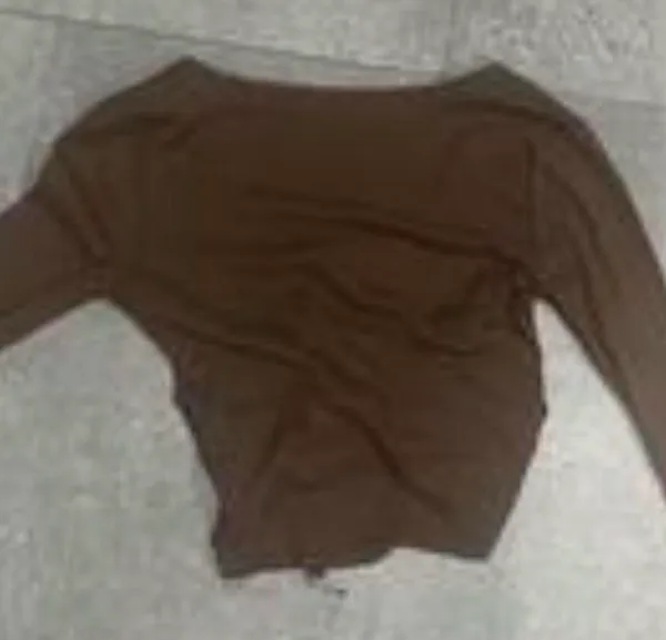 Women’s brown long sleeve  - Image 2