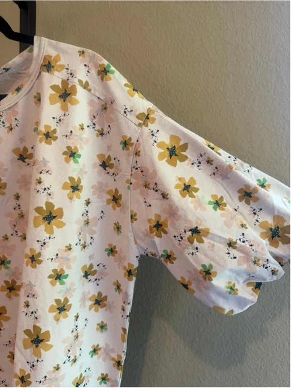 Easel Floral Print Bubble Sleeve Top in Mustard Size S - Image 5