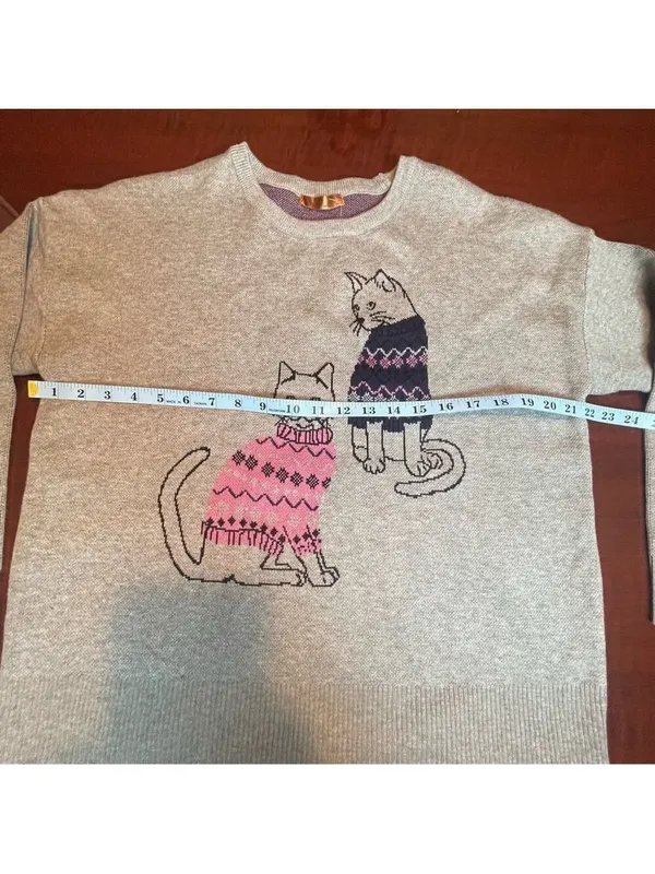 Beldini Double Knit Novelty Cat sweater from Grey kitties graphic design Sz L - Image 4