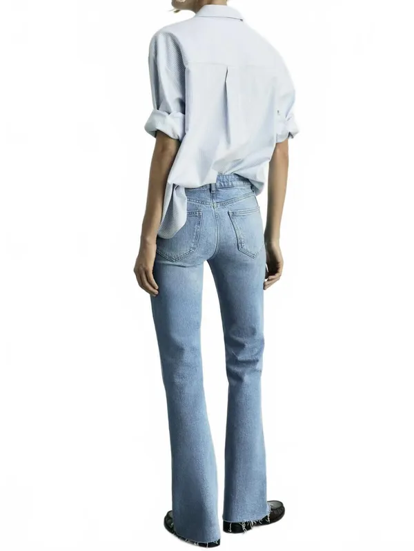 Mango Fiona Flared Mid-Rise Jeans NWT Medium Blue Size 0 (EUR 32) - Image 2