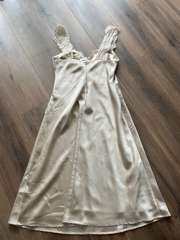 Hansen and Gretel Lucille Slip Dress In Champagne- size Large - Image 8