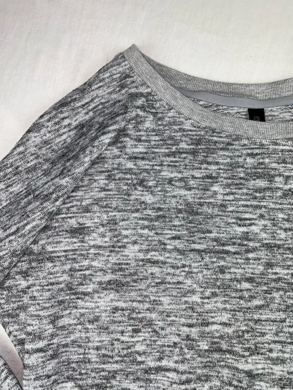 Long sleeve Gray Size L - Image 6
