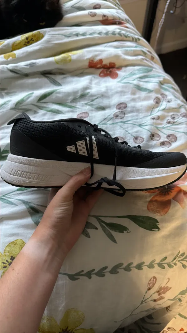 Adidas Black Tennis Shoes - Image 5