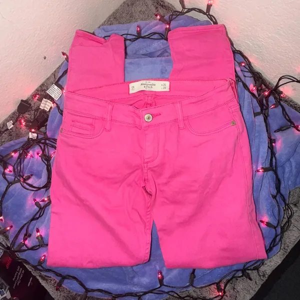 Abercrombie & Fitch Hot Pink Skinny Jeans - Image 2