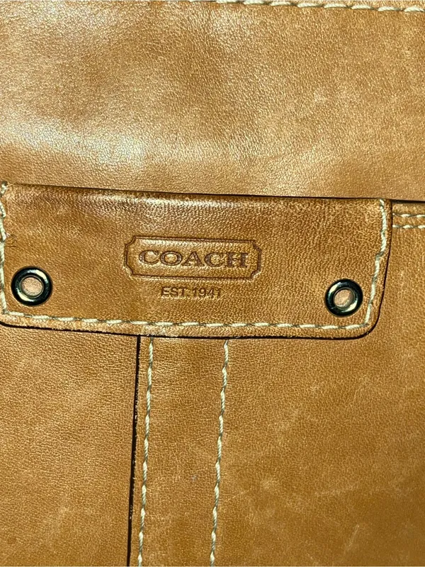 Coach Hamilton (or Hampton-style) cognac/tan leather tote bag with silver-tone - Image 6
