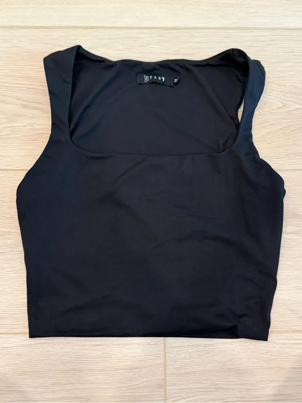 Amazon Square Neck Basic Top - Image 2
