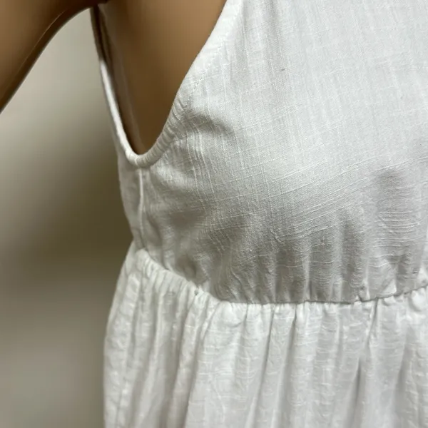 NWOT Reverse White Tiered Open Back Lined Midi Dress - Image 5
