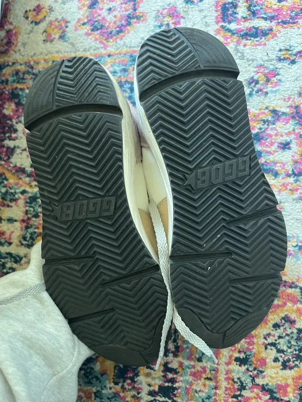 Golden Goose Sneakers - Image 5