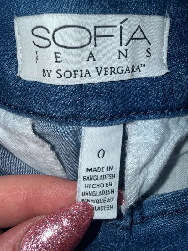 Sofia Jeans by Sofia Vergara Julieta Short Size 0 - Image 6