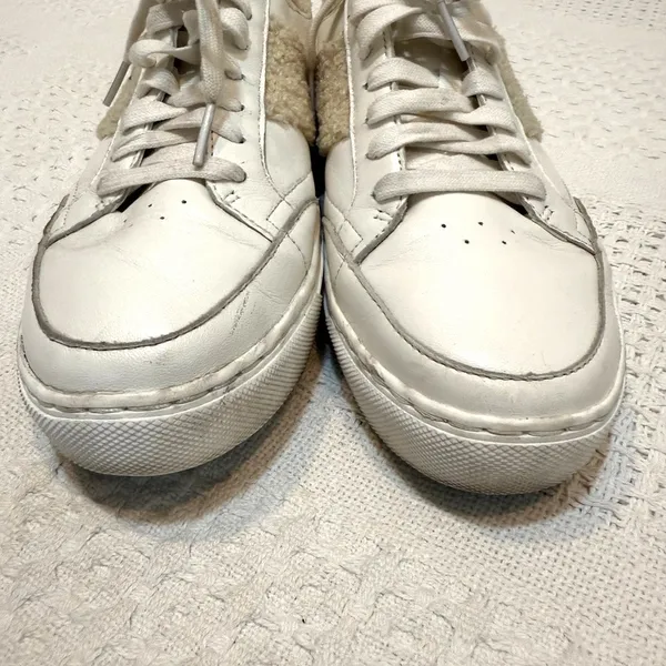 Dr. Scholl's All in Chill 8.5 leather faux shearling trim casual sneaker 3073 - Image 3