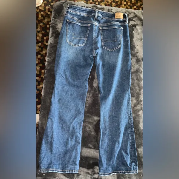 American Eagle Low-Rise Kick Bootcut Jean Size 8 Regular - Image 16