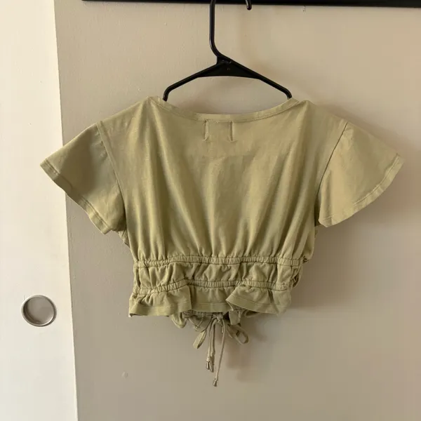 Princess Polly Jamison Tie-Front Crop Top in Sage Green Sz 2 / XS - Image 2