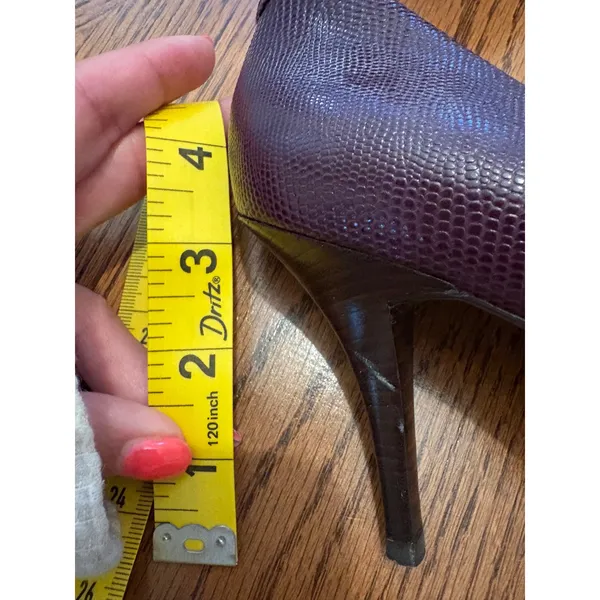 Michael Michael Kors Plum Lizard Embossed Pointed Toe Pumps Purple Heels 7.5M‎ - Image 9