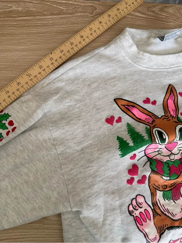 90s Vintage XL Christmas Holiday Sweatshirt Bunnies Coco Love Grey Crew Neck - Image 8