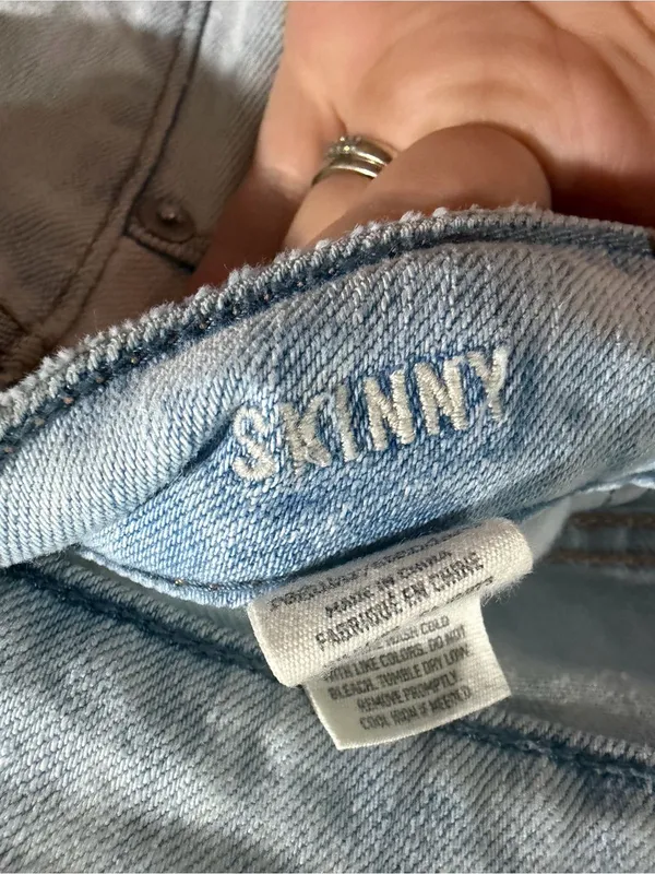 American Eagle Outfitters Light Blue Stretch Skinny Jeans - Image 3