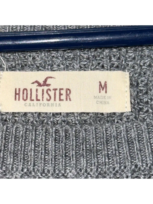 Hollister Women's Gray Knit Sweater - Size M - Image 5